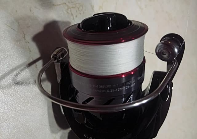 Najlepsza plecionka do ultra lighta - wybierz idealną linkę wędkarską Najlepsza plecionka do ultra lighta - wybierz idealną linkę wędkarską
